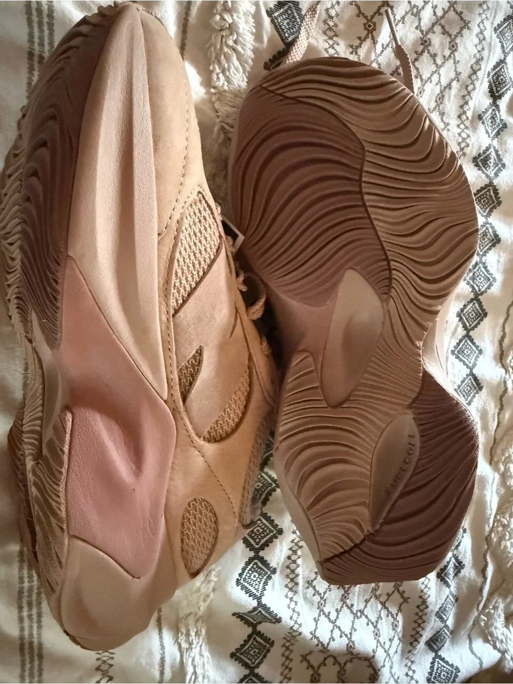 New Balance comfortable women’s